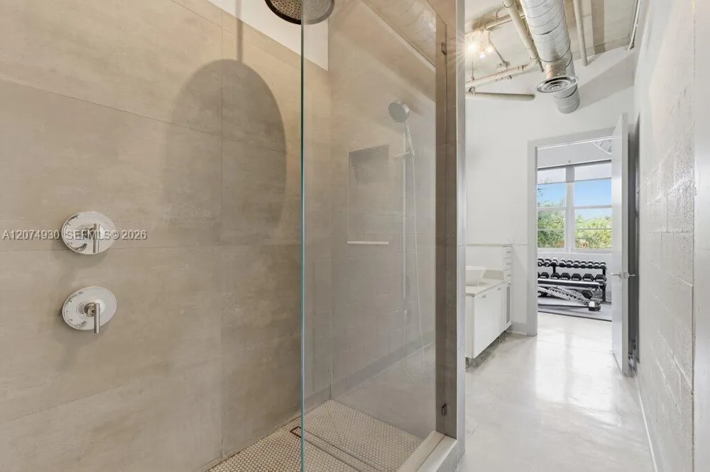 425 Andrews Ave #202 Fort Lauderdale, FL 33301