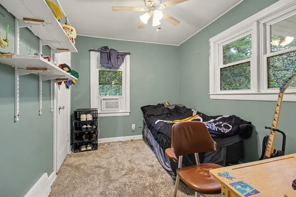 13510 Martinsville Road Belleville, MI 48111