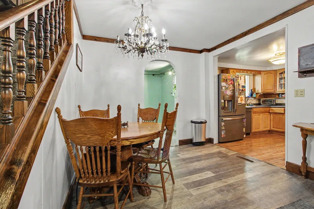 13510 Martinsville Road Belleville, MI 48111