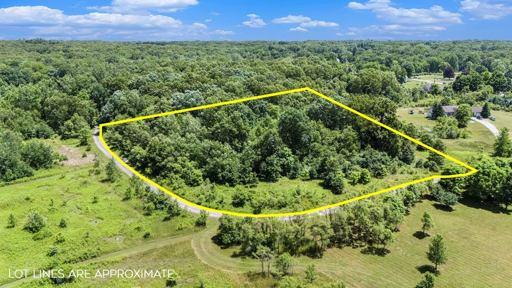 69535 Turkey Trail Drive Niles, MI 49120