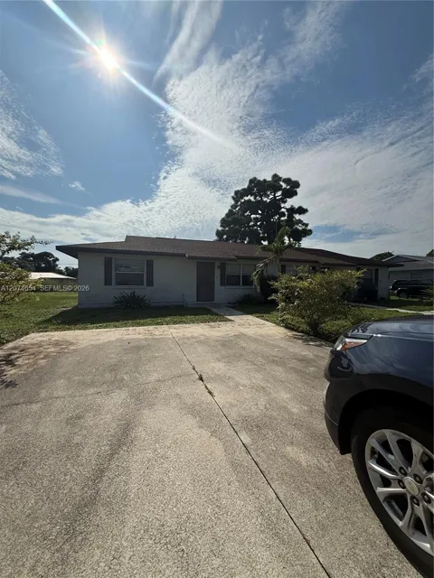 2679 Niagara Ave