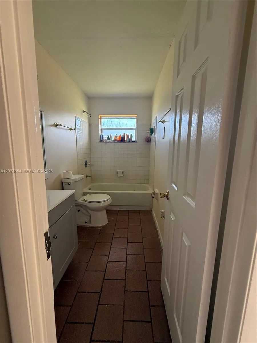 2679 Niagara Ave Fort Pierce, FL 34946
