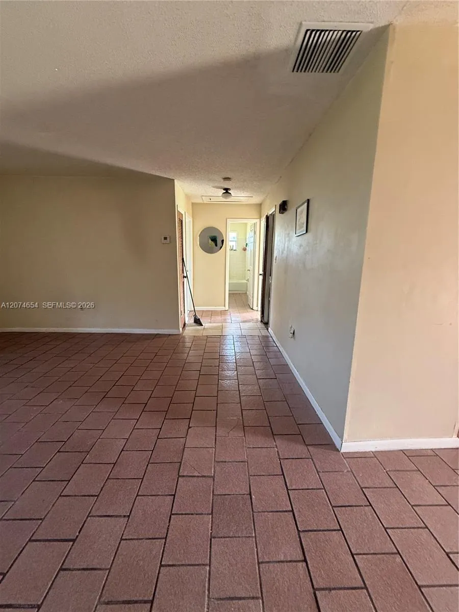2679 Niagara Ave Fort Pierce, FL 34946