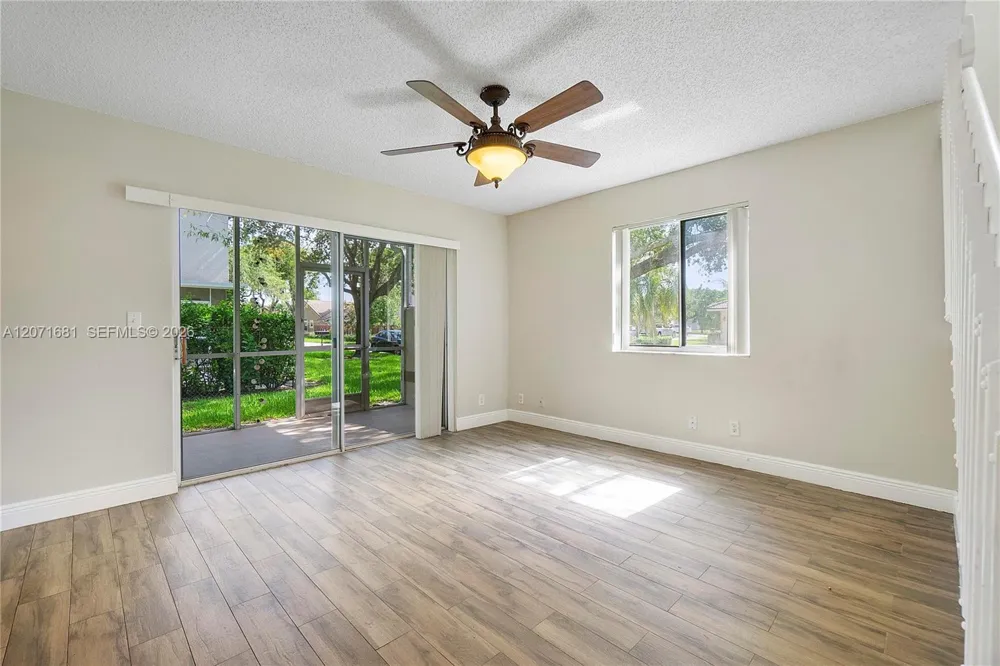 937 NW 104th Way Coral Springs, FL 33071