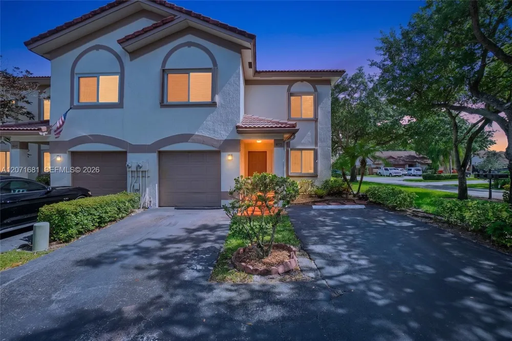 937 NW 104th Way Coral Springs, FL 33071
