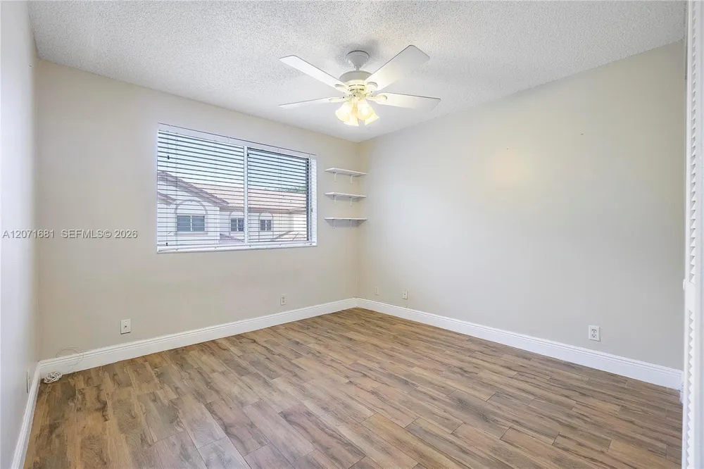 937 NW 104th Way Coral Springs, FL 33071