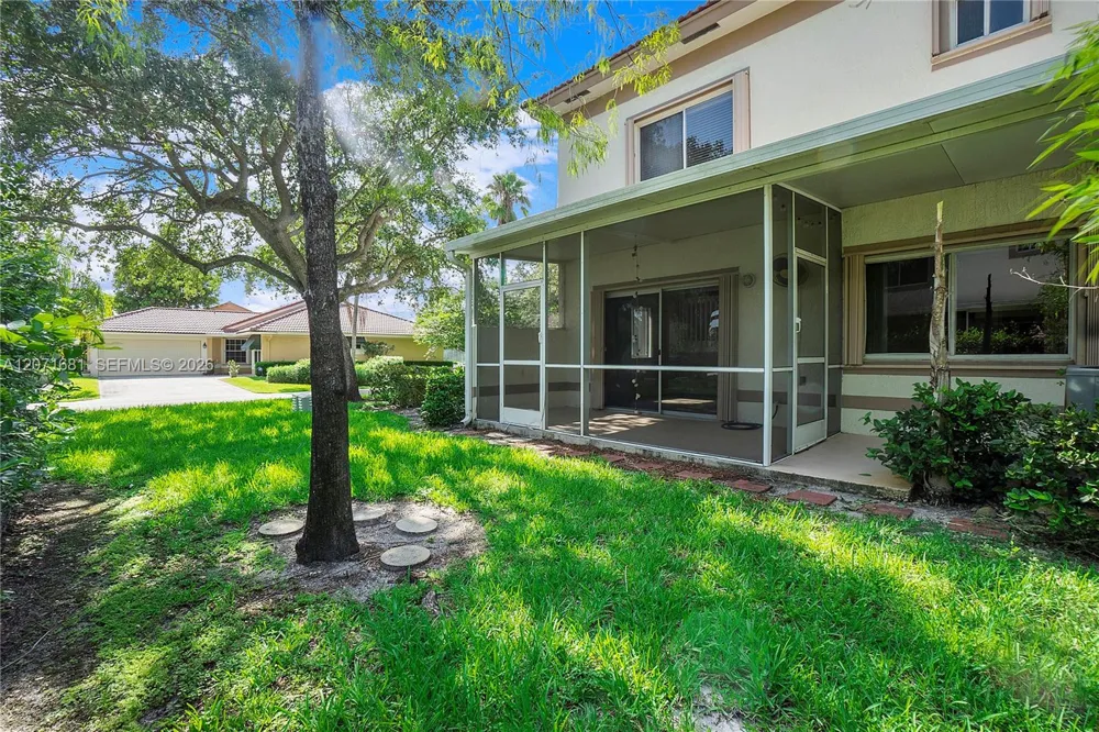 937 NW 104th Way Coral Springs, FL 33071