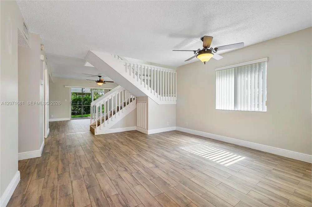 937 NW 104th Way Coral Springs, FL 33071