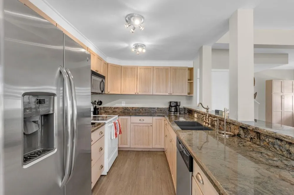 600 OCEAN BOULEVARD #1A Pompano Beach, FL 33062