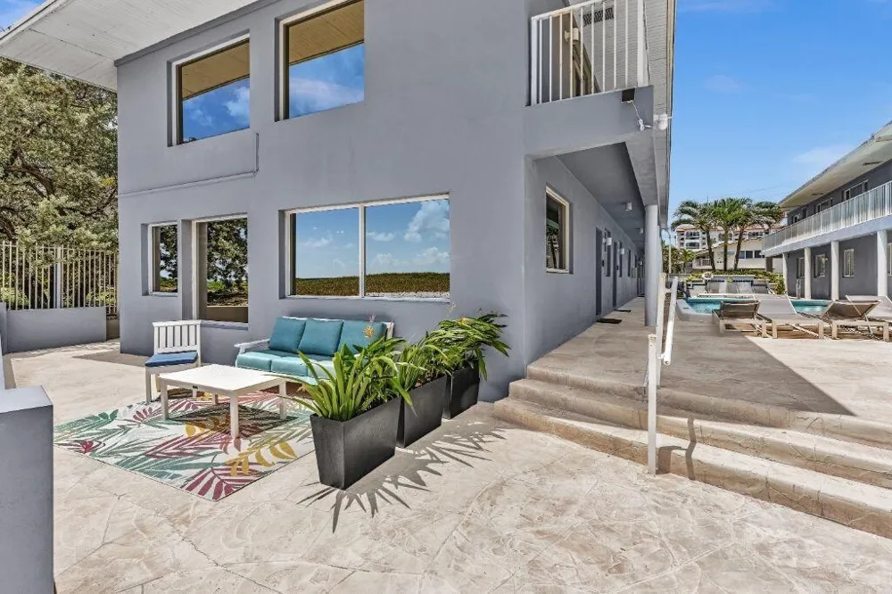 600 OCEAN BOULEVARD #1A Pompano Beach, FL 33062