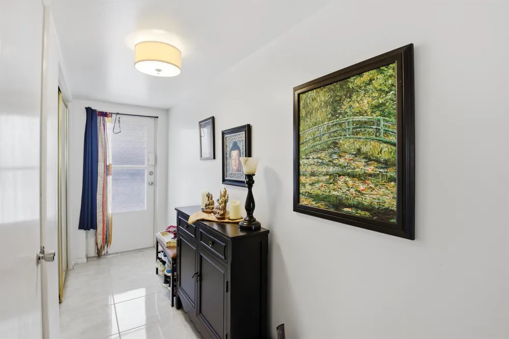 2300 SW 22ND AVENUE #112 Delray Beach, FL 33445