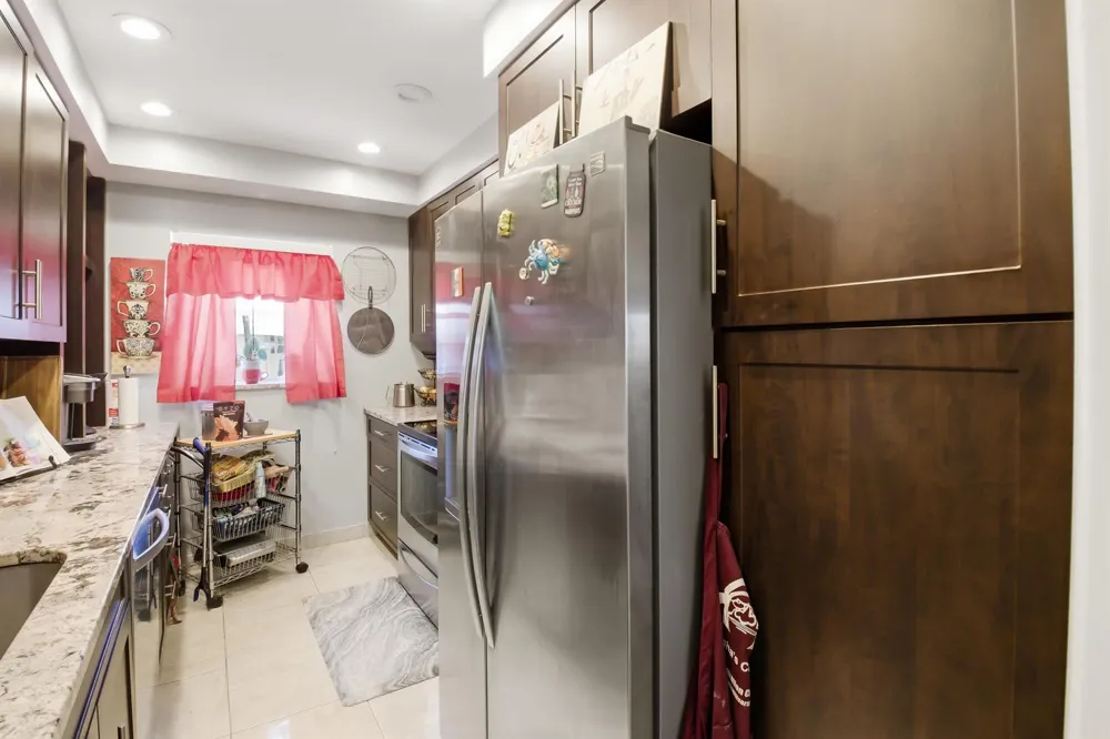 2300 SW 22ND AVENUE #112 Delray Beach, FL 33445