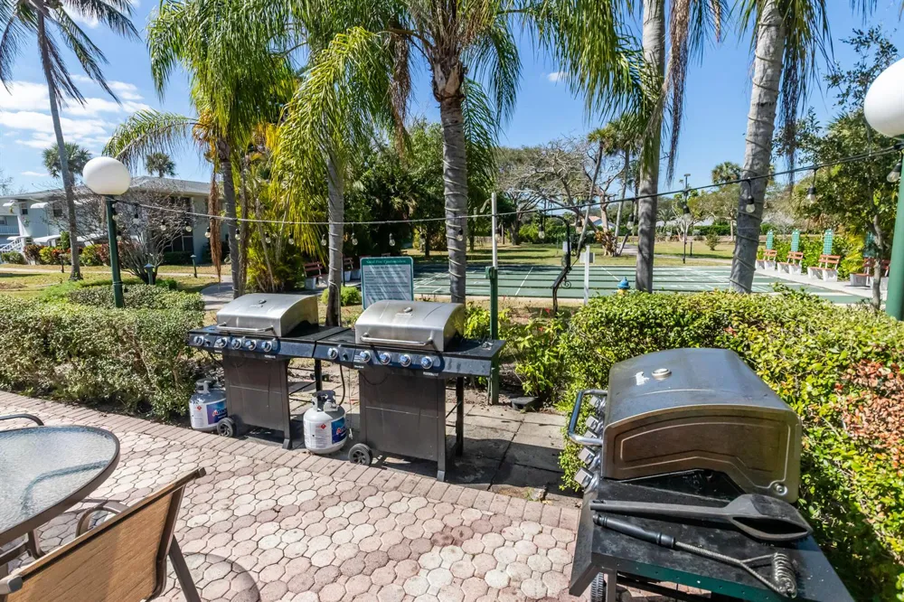 2300 SW 22ND AVENUE #112 Delray Beach, FL 33445