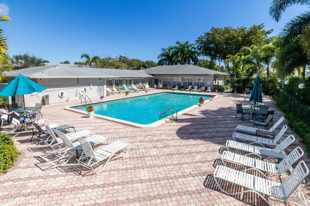 2300 SW 22ND AVENUE #112 Delray Beach, FL 33445