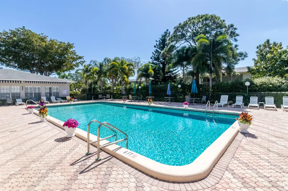 2300 SW 22ND AVENUE #112 Delray Beach, FL 33445