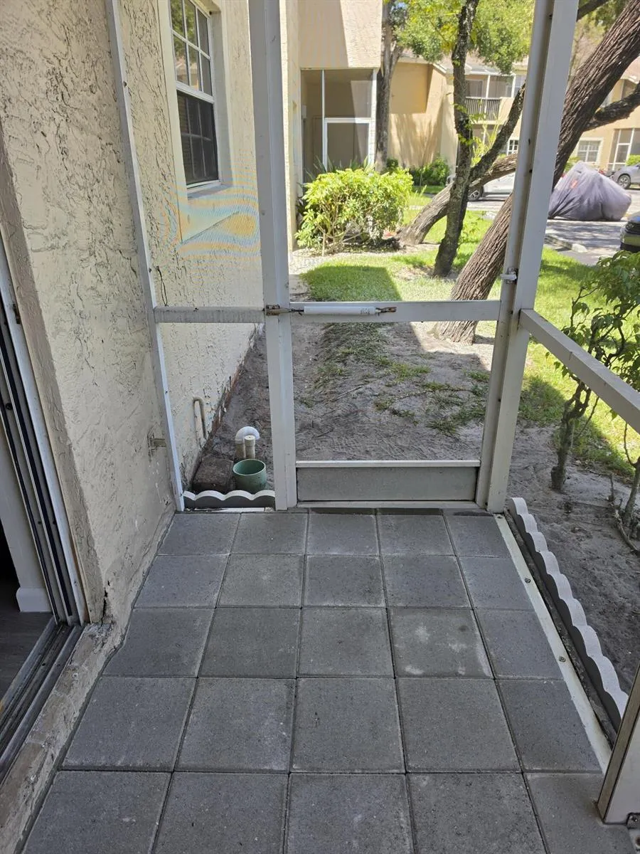 640 CYPRESS CLUB WAY #B12 Deerfield Beach, FL 33064