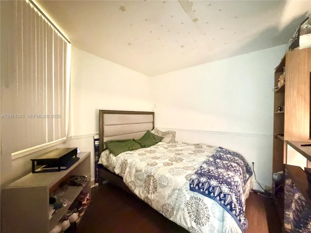 8964 W Flagler St #107 Miami, FL 33174