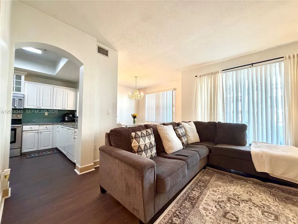8964 W Flagler St #107 Miami, FL 33174