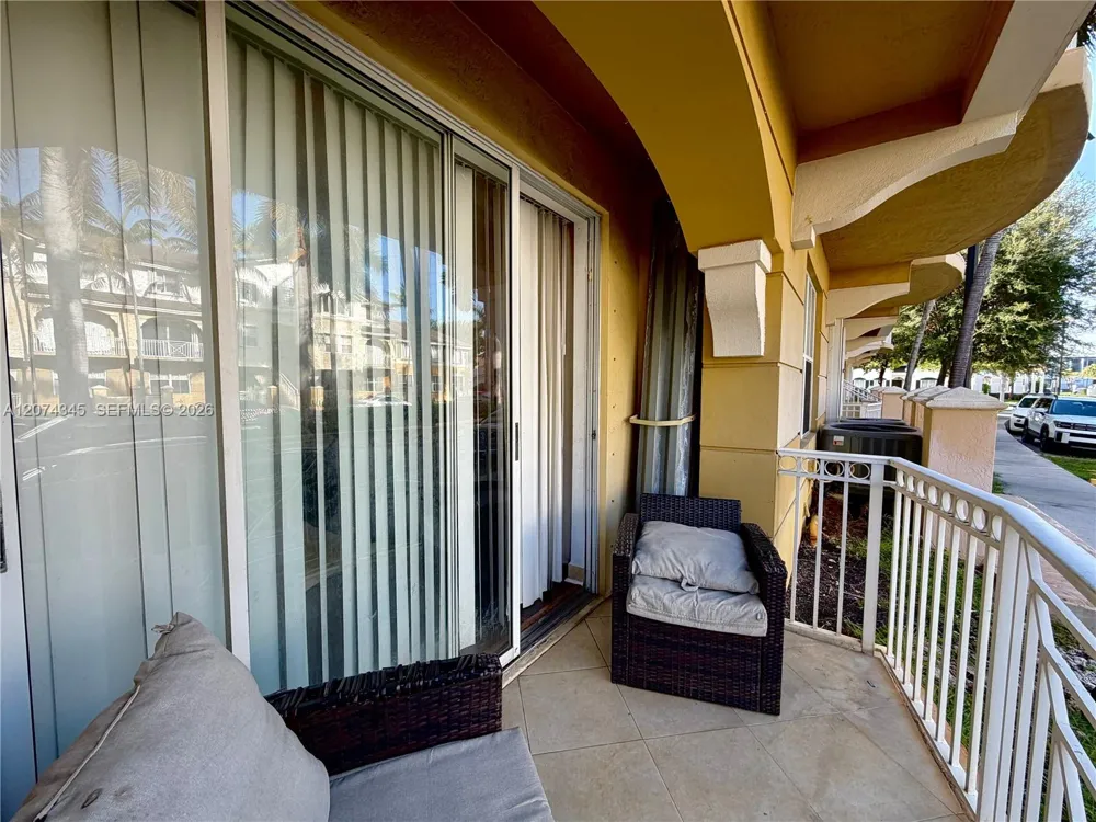 8964 W Flagler St #107 Miami, FL 33174