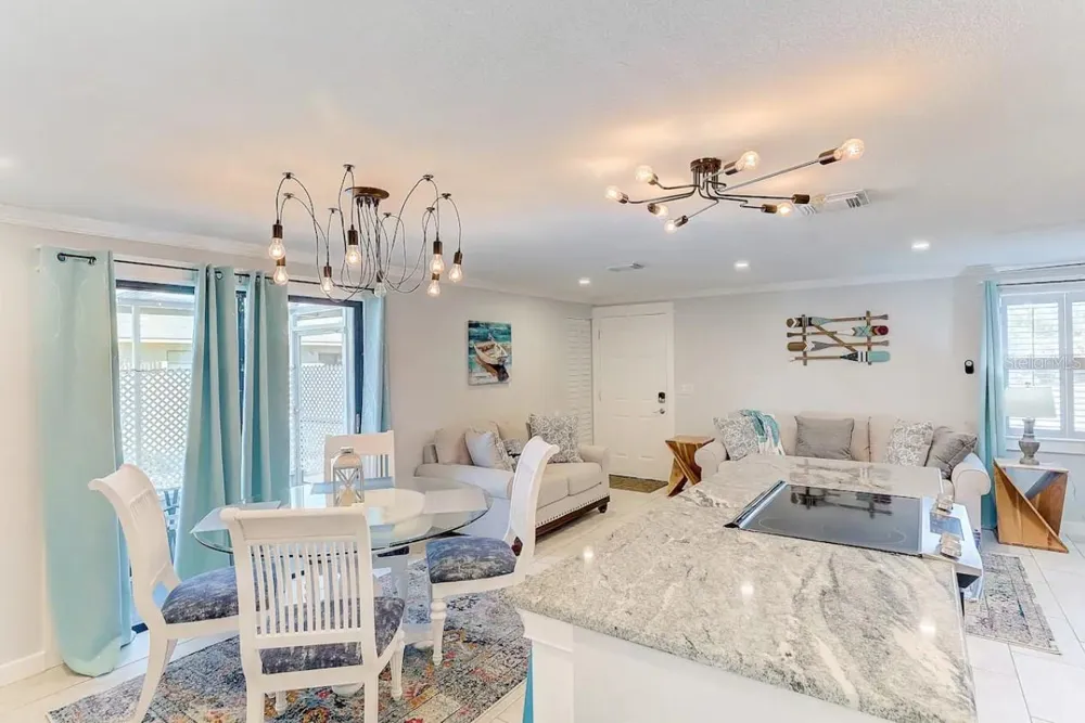 2720 49TH AVENUE W #2720 Bradenton, FL 34207