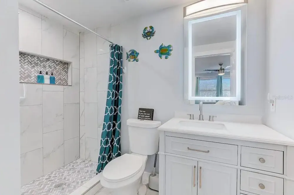2720 49TH AVENUE W #2720 Bradenton, FL 34207