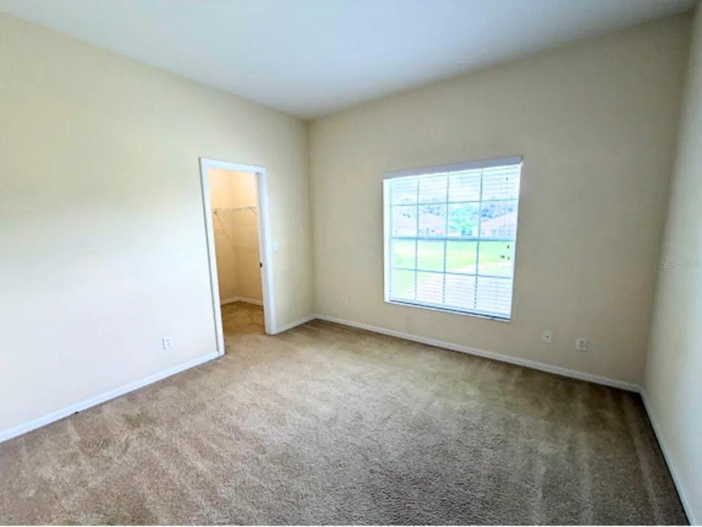 106 EAGLE POND DRIVE Winter Haven, FL 33884