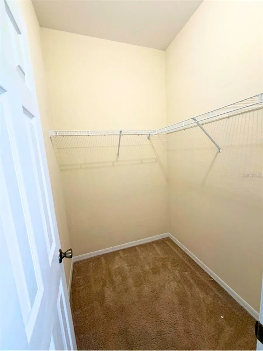 106 EAGLE POND DRIVE Winter Haven, FL 33884