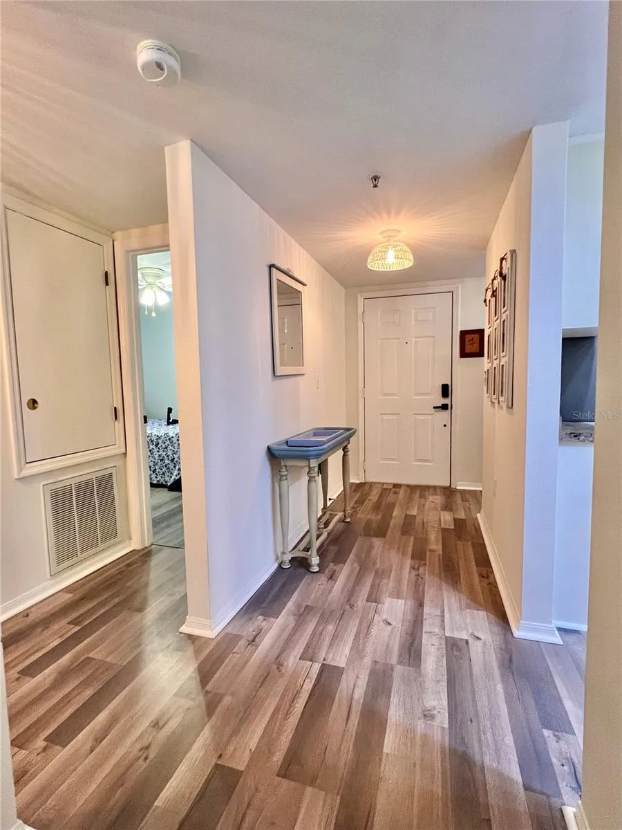 6501 STONE RIVER ROAD #104 Bradenton, FL 34203