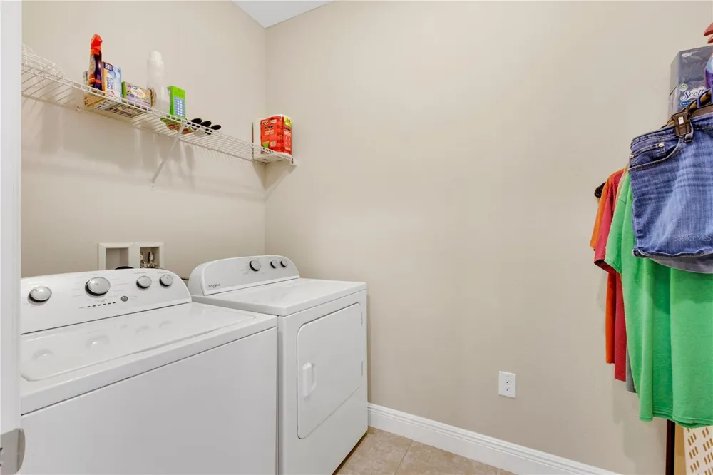 8711 EDEN COVE DRIVE Winter Garden, FL 34787