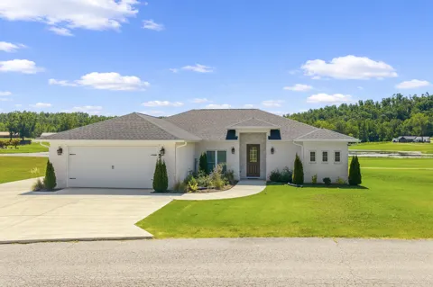 363 Golfview Ln