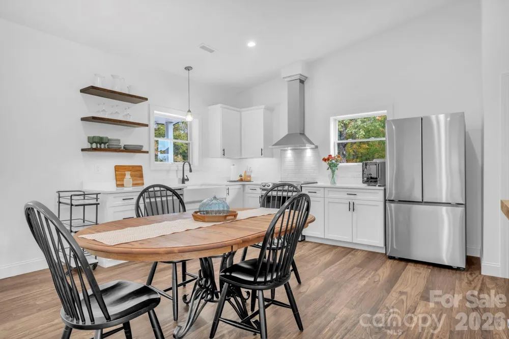 1260 Beaver Island Trail Road Walnut Cove, NC 27052
