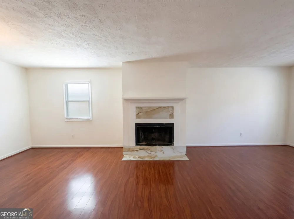 5328 Ridge Forest DR Stone Mountain, GA 30083