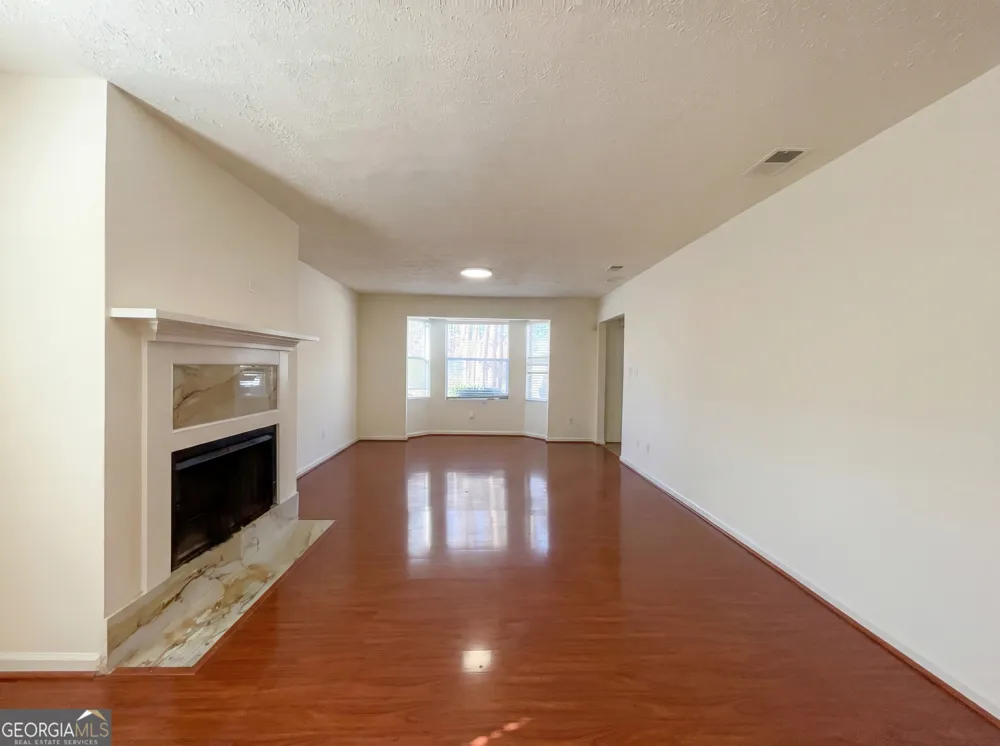 5328 Ridge Forest DR Stone Mountain, GA 30083