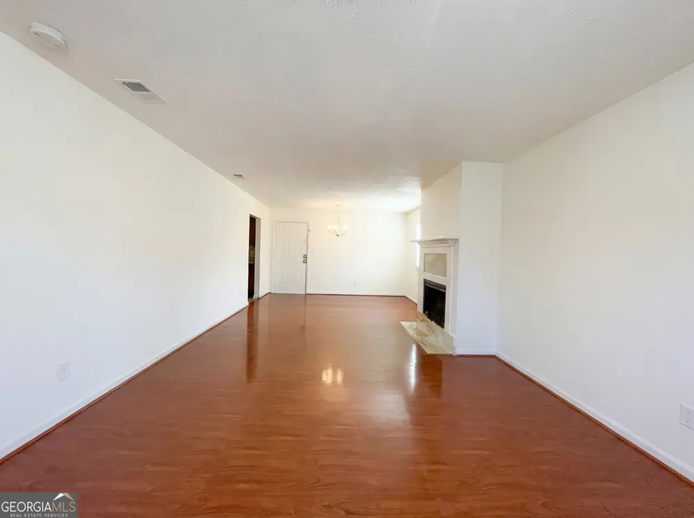 5328 Ridge Forest DR Stone Mountain, GA 30083