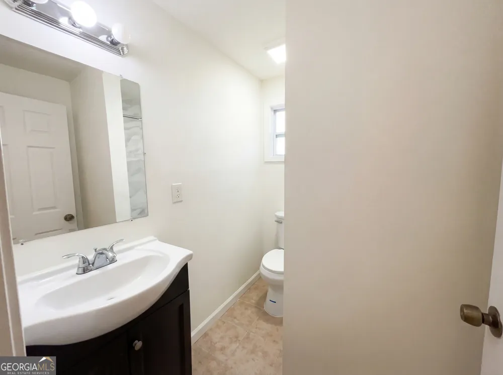 5328 Ridge Forest DR Stone Mountain, GA 30083