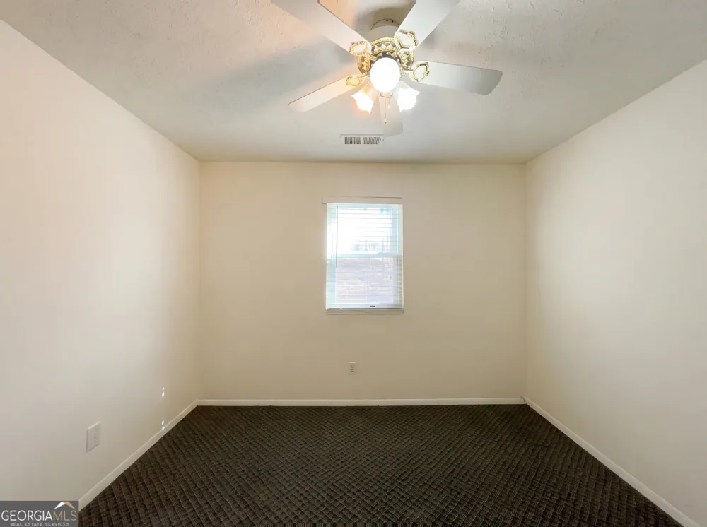 5328 Ridge Forest DR Stone Mountain, GA 30083