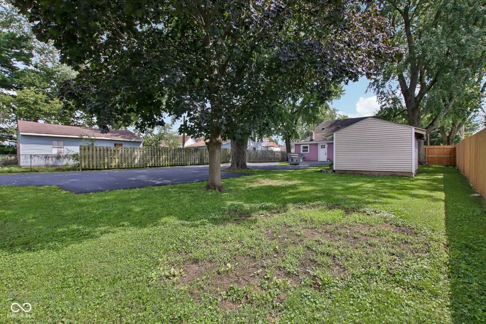 330 W Osage Street Greenfield, IN 46140