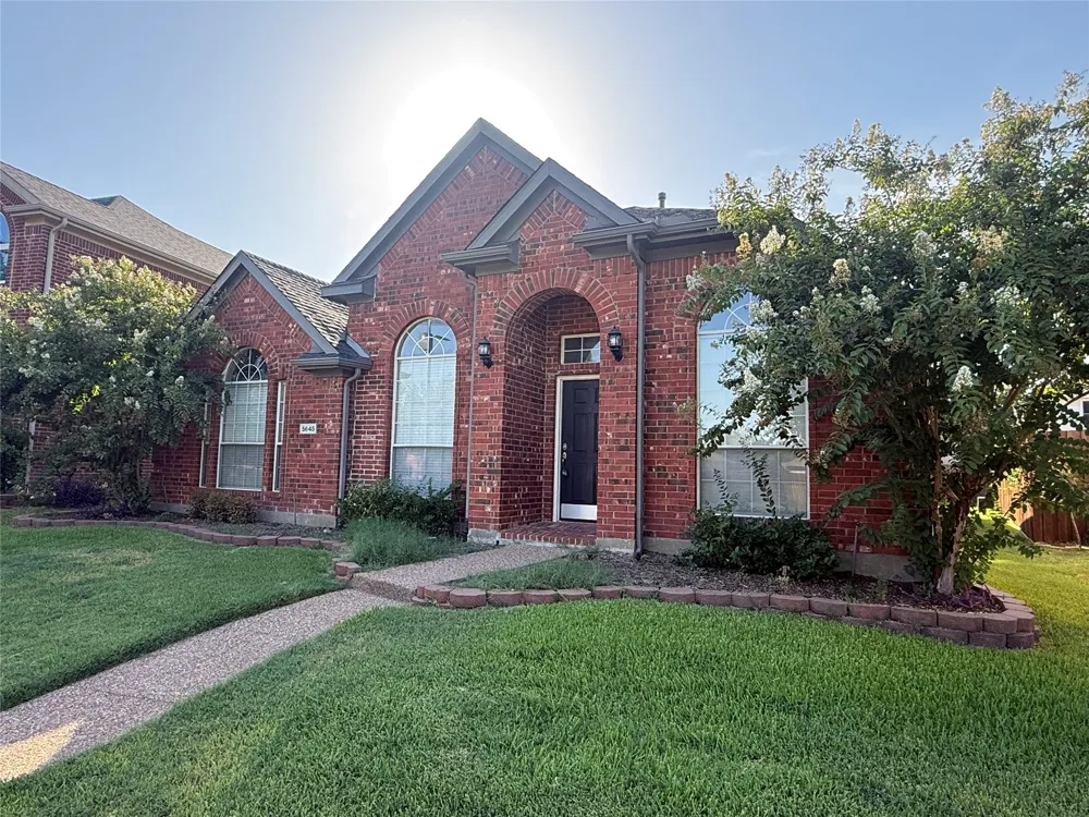 5645 Overland Drive The Colony, TX 75056