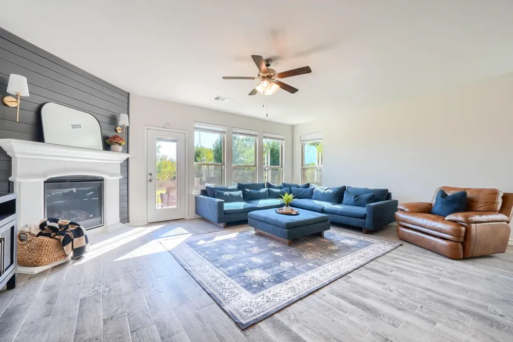 4119 Ellinger Drive Heath, TX 75126