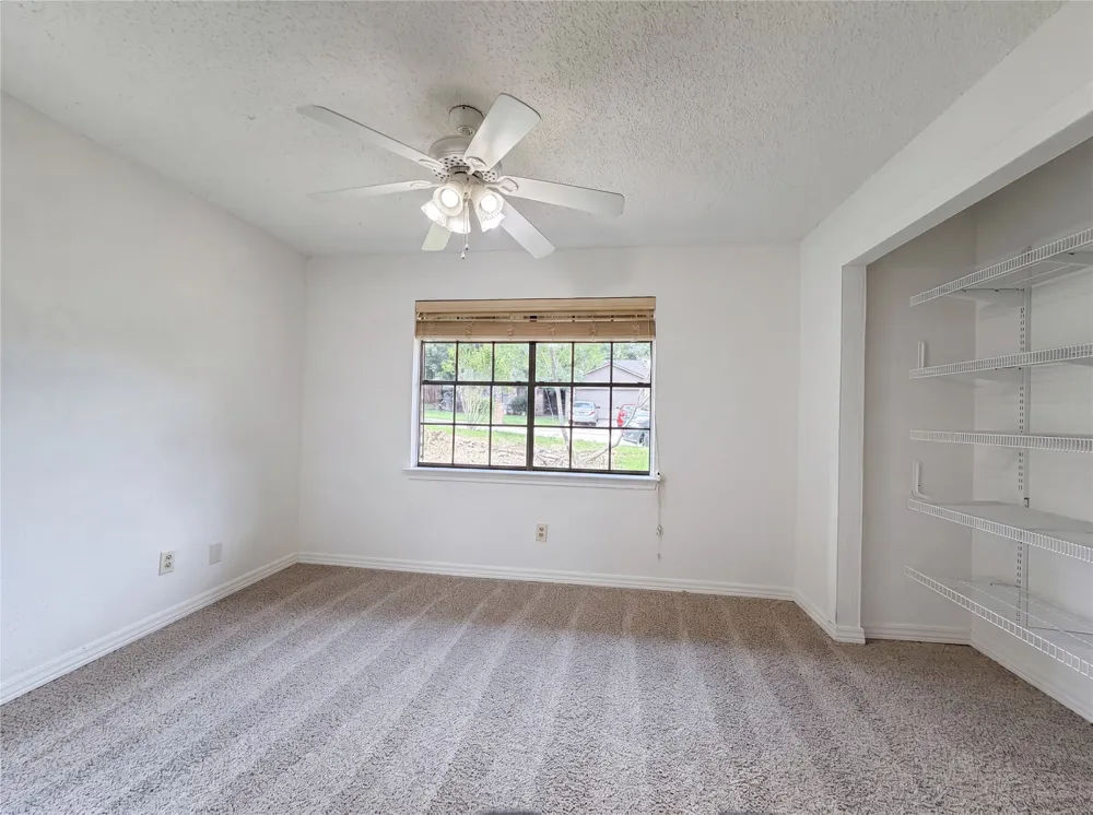 5719 Stage Line Drive Arlington, TX 76017