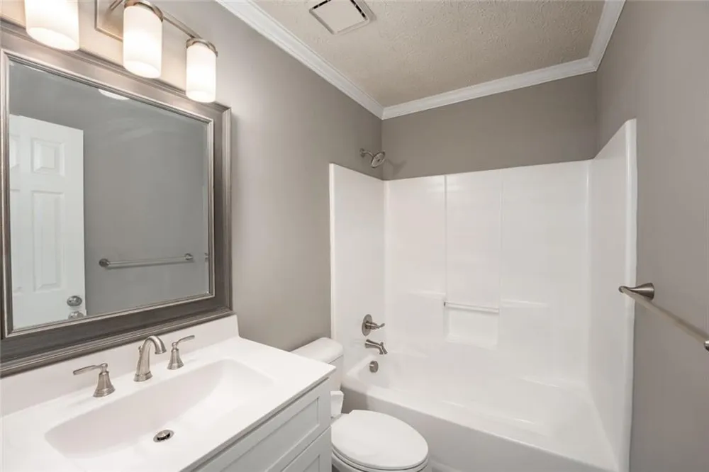 1318 Yorkshire Lane Woodstock, GA 30188
