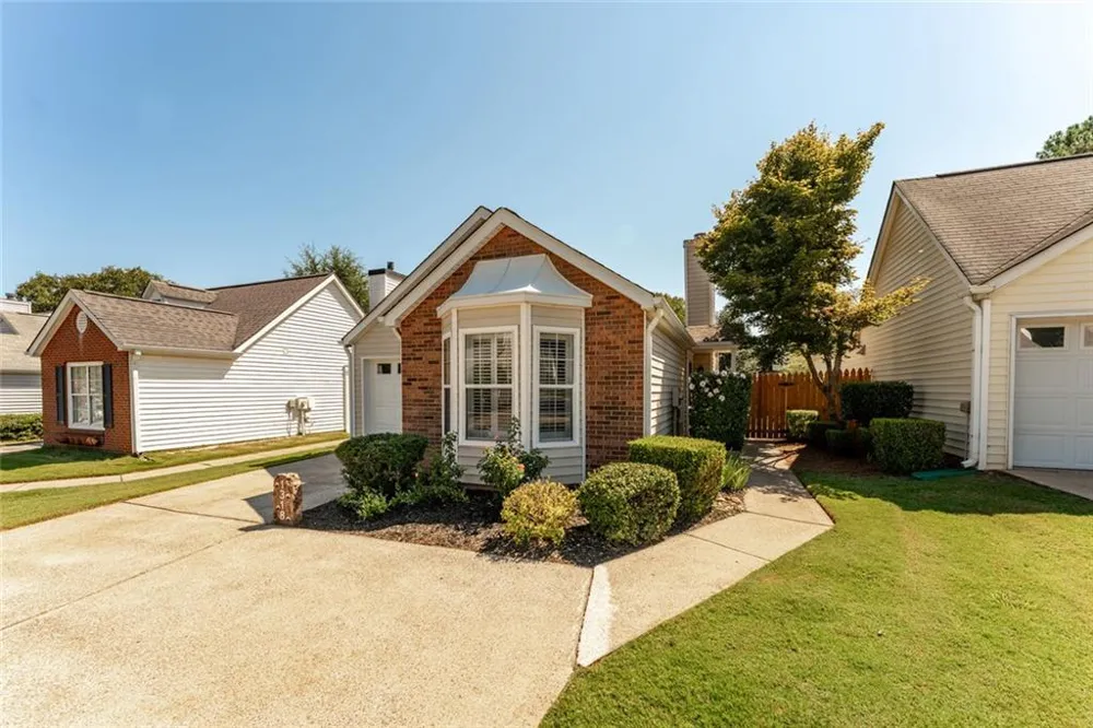 1318 Yorkshire Lane Woodstock, GA 30188