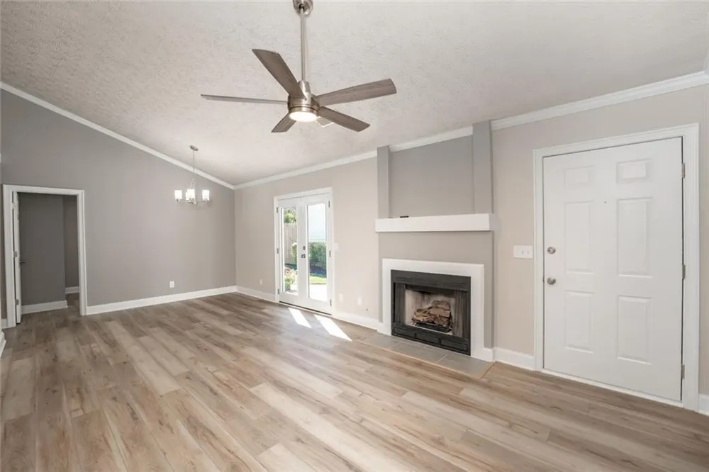 1318 Yorkshire Lane Woodstock, GA 30188