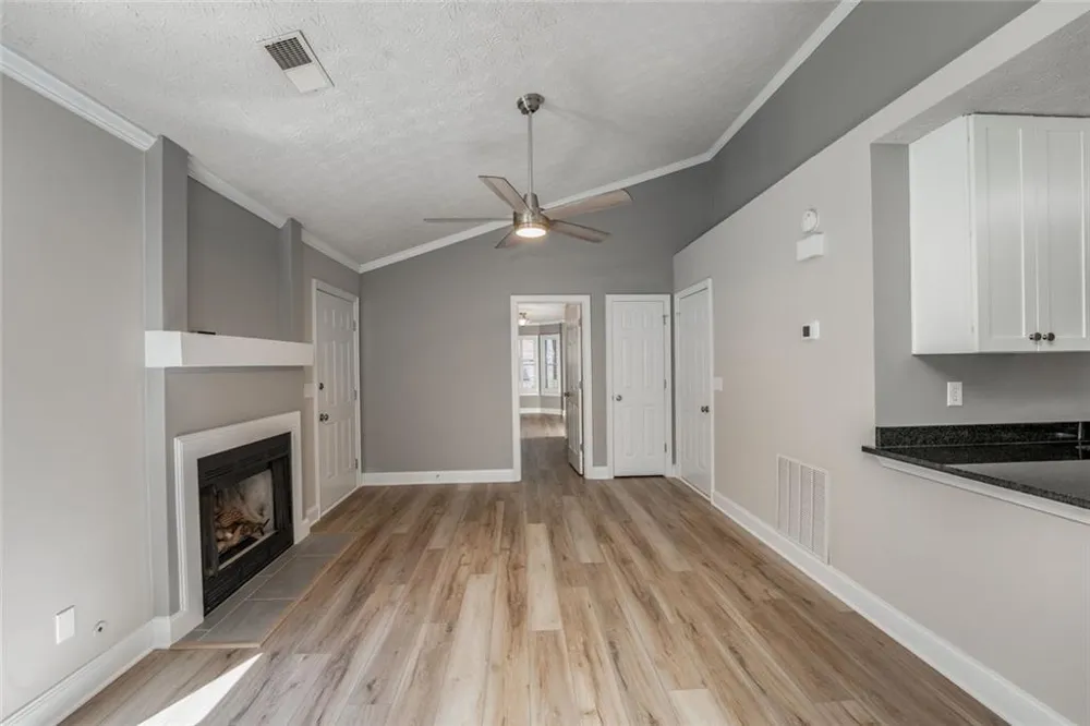 1318 Yorkshire Lane Woodstock, GA 30188
