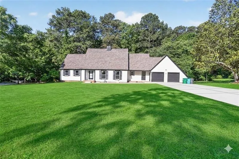 2223 Angela Drive SW Lilburn, GA 30047