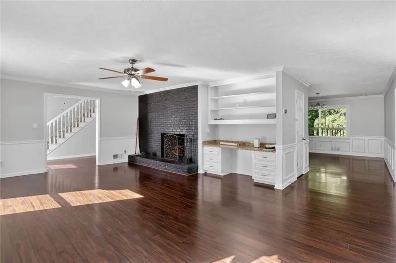 2223 Angela Drive SW Lilburn, GA 30047
