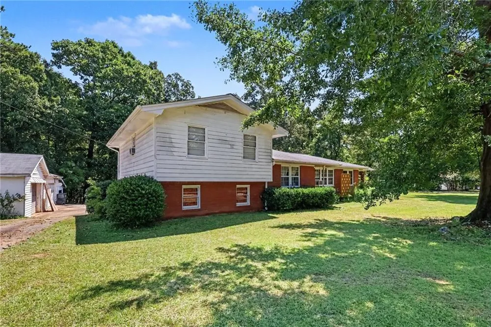 4490 Mason Creek Road Winston, GA 30187