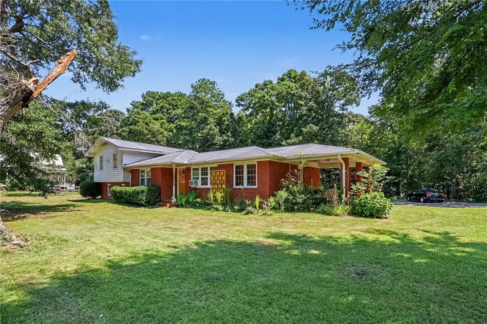 4490 Mason Creek Road Winston, GA 30187