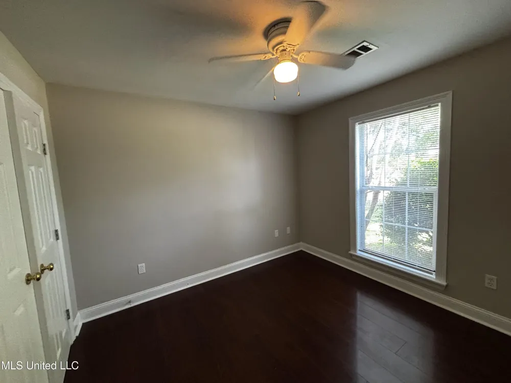 410 Abbey Woods Brandon, MS 39047