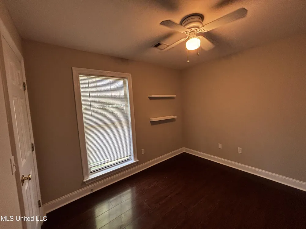 410 Abbey Woods Brandon, MS 39047